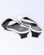 Pepe Varó must-valged kingad