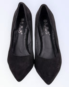 Mustad täistallaga kingad