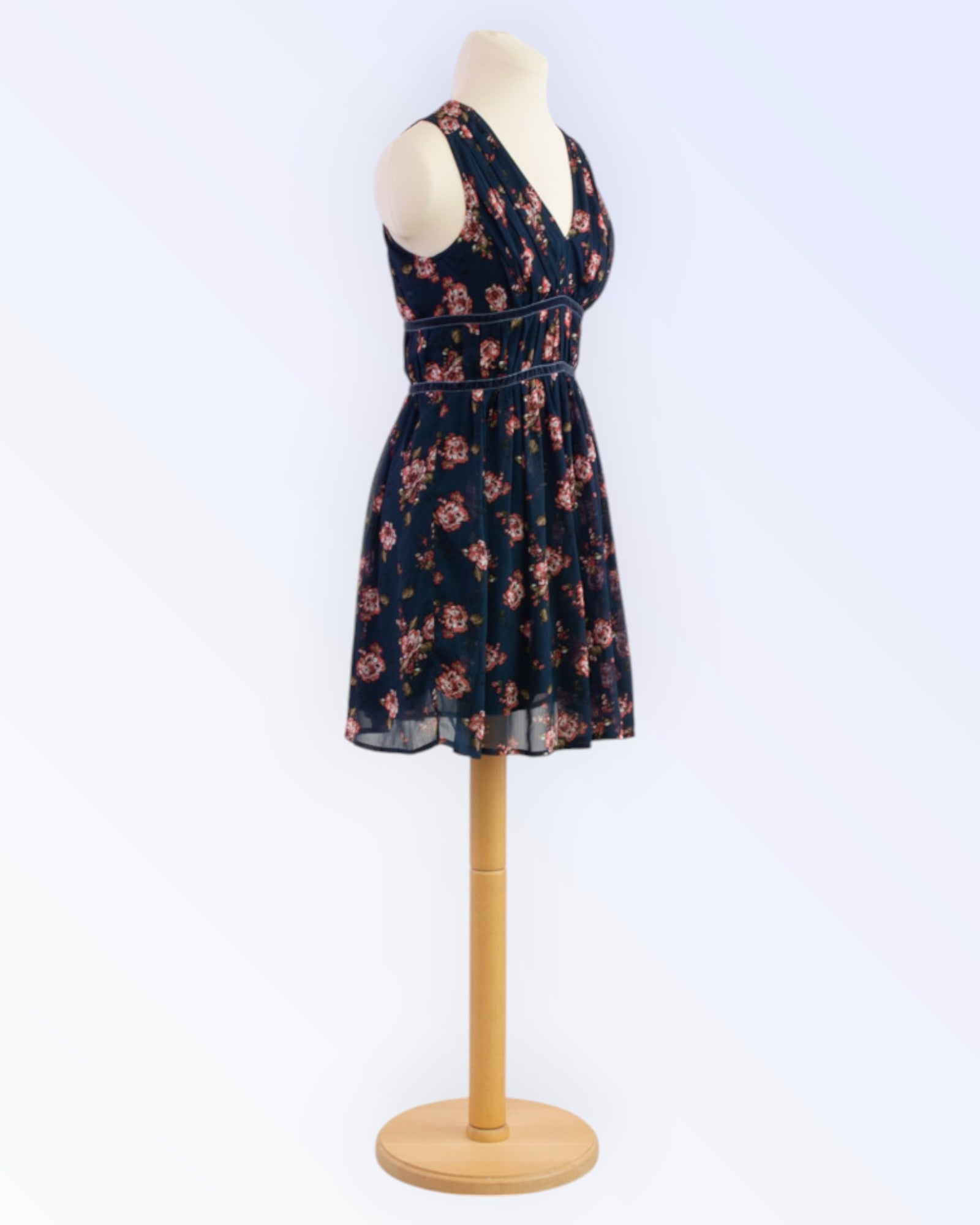 Abercrombie& Fitch värviline suvekleit