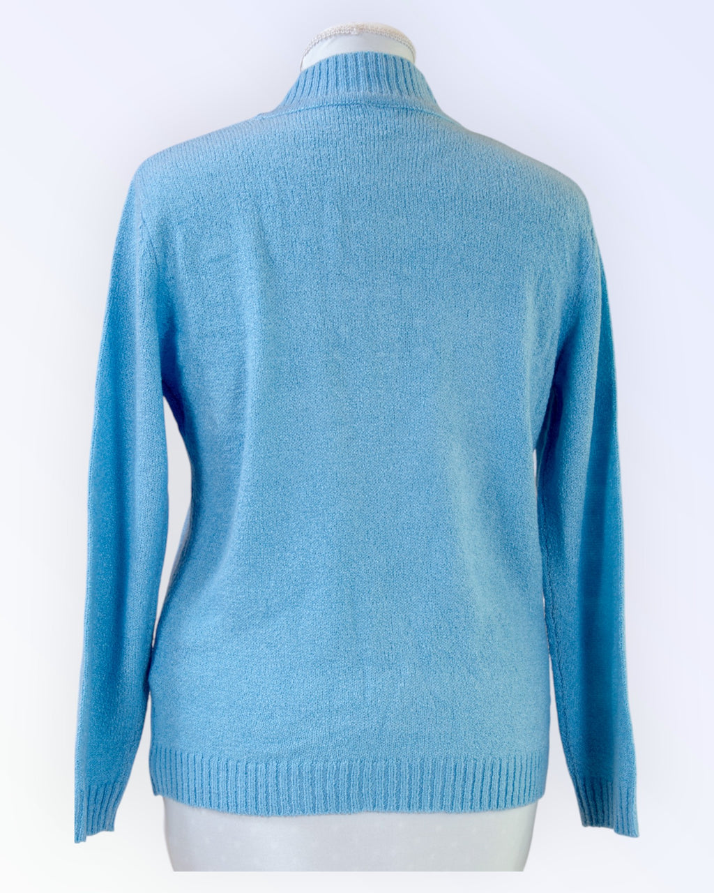 AproductZ helesinine sviiter