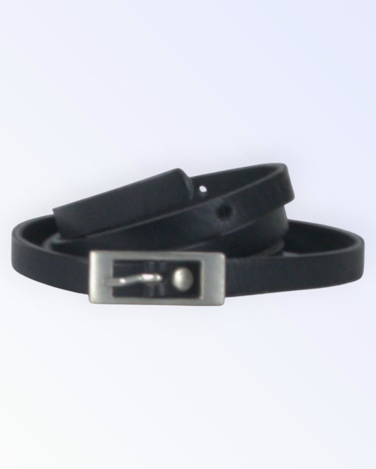 Narrow black belt