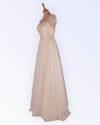 Wedding dress with tulle skirt