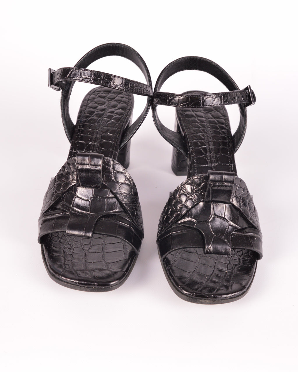 Kennel & Schmengel mustad sandaalid