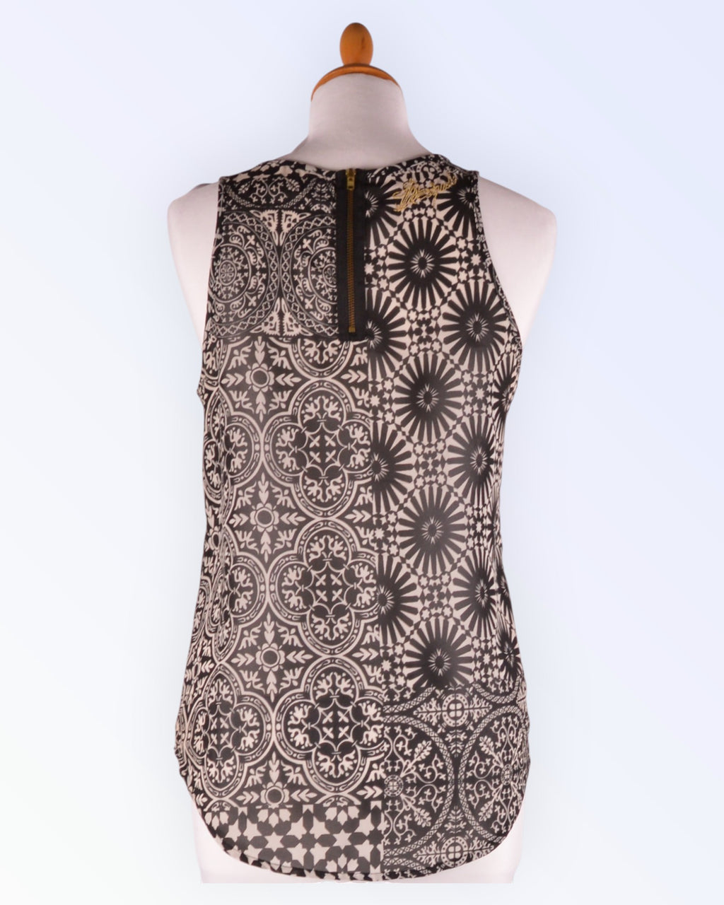 Desigual must-valge top