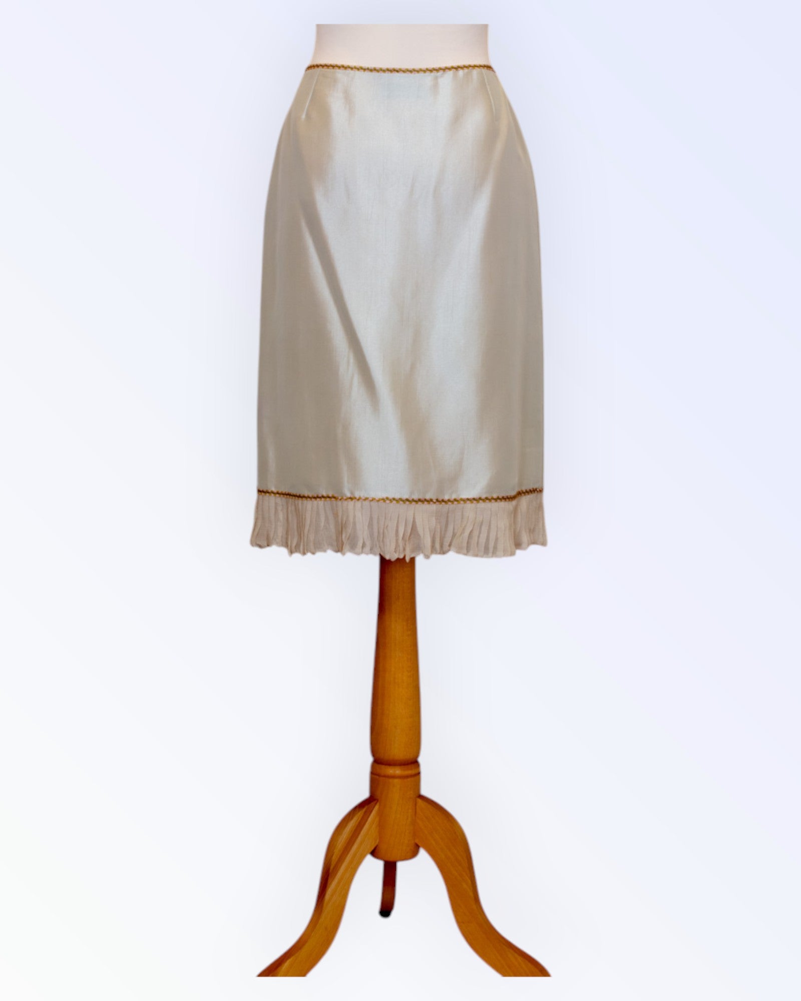 Karen Millen juhlahame