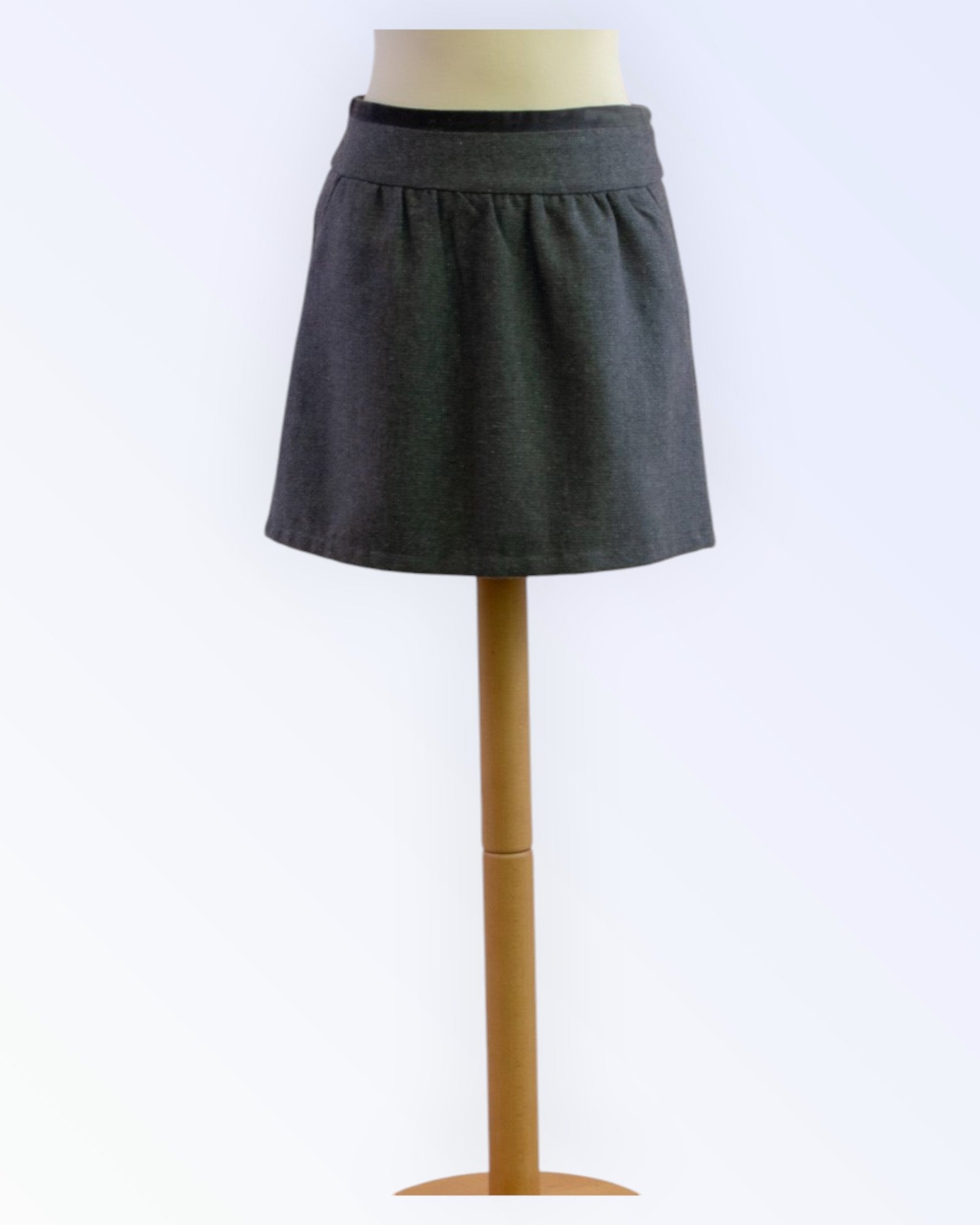 Camaieu sporty grey mini skirt