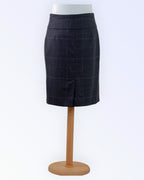 Marc Aurel hall ruuduline seelik