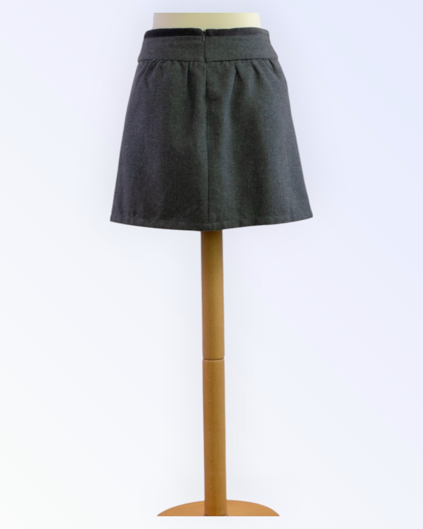 Camaieu sporty grey mini skirt