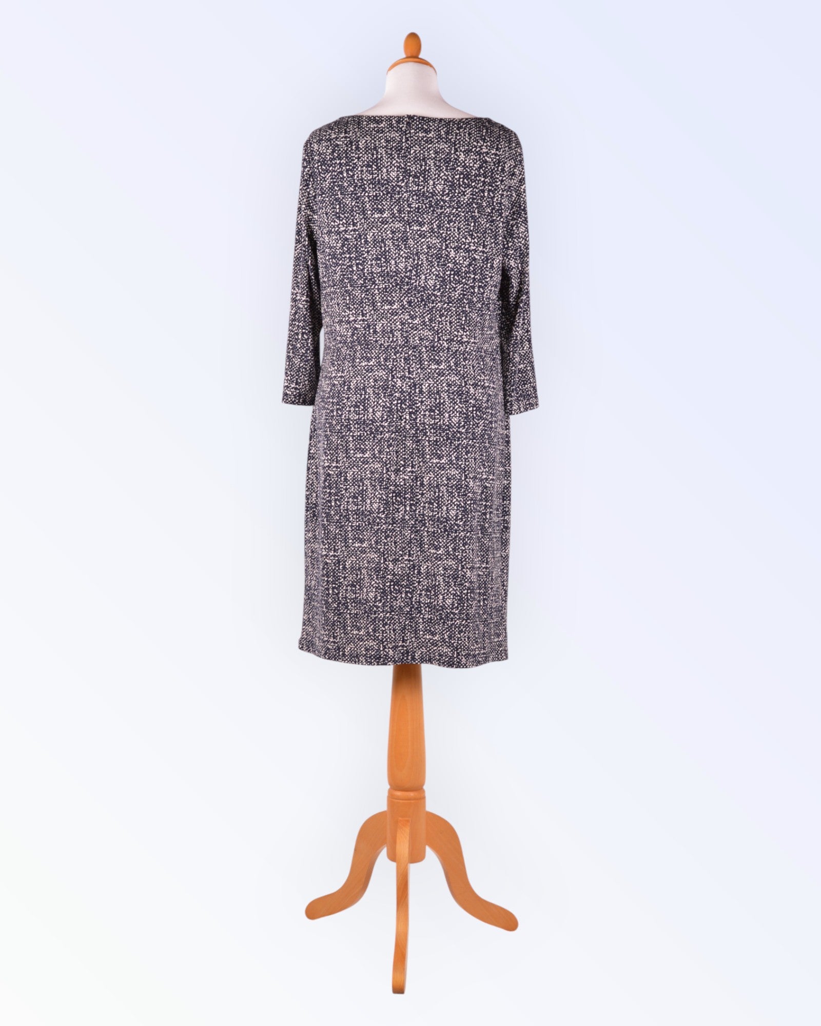 Esprit sirgelõkeline trikotaažkleit