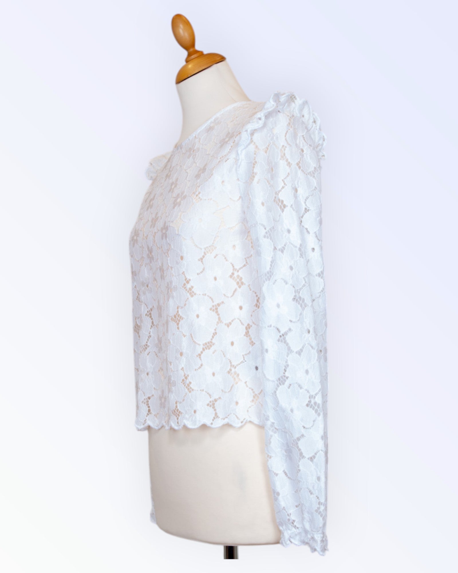 Lindex valge pitspluus