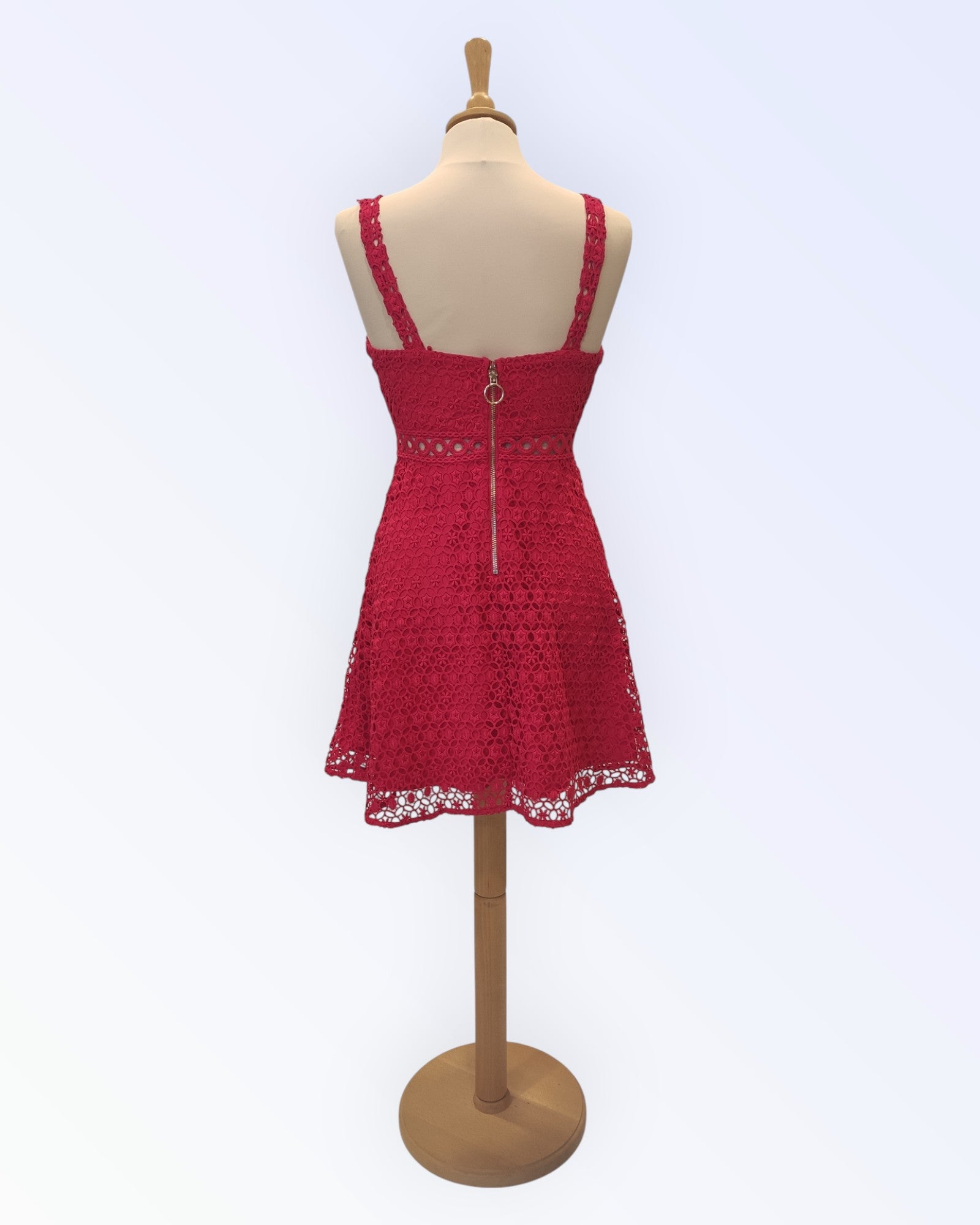 Guess Los Angeles lühike punane pitskleit