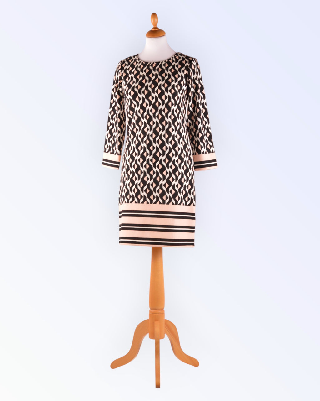 Chiara Forthi suora neulemekko
