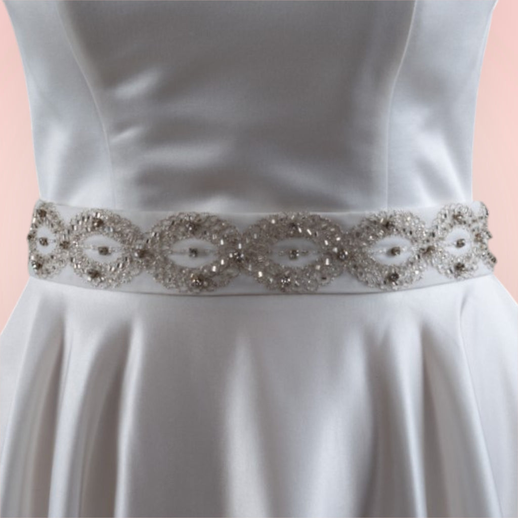 Tie belt for wedding dress