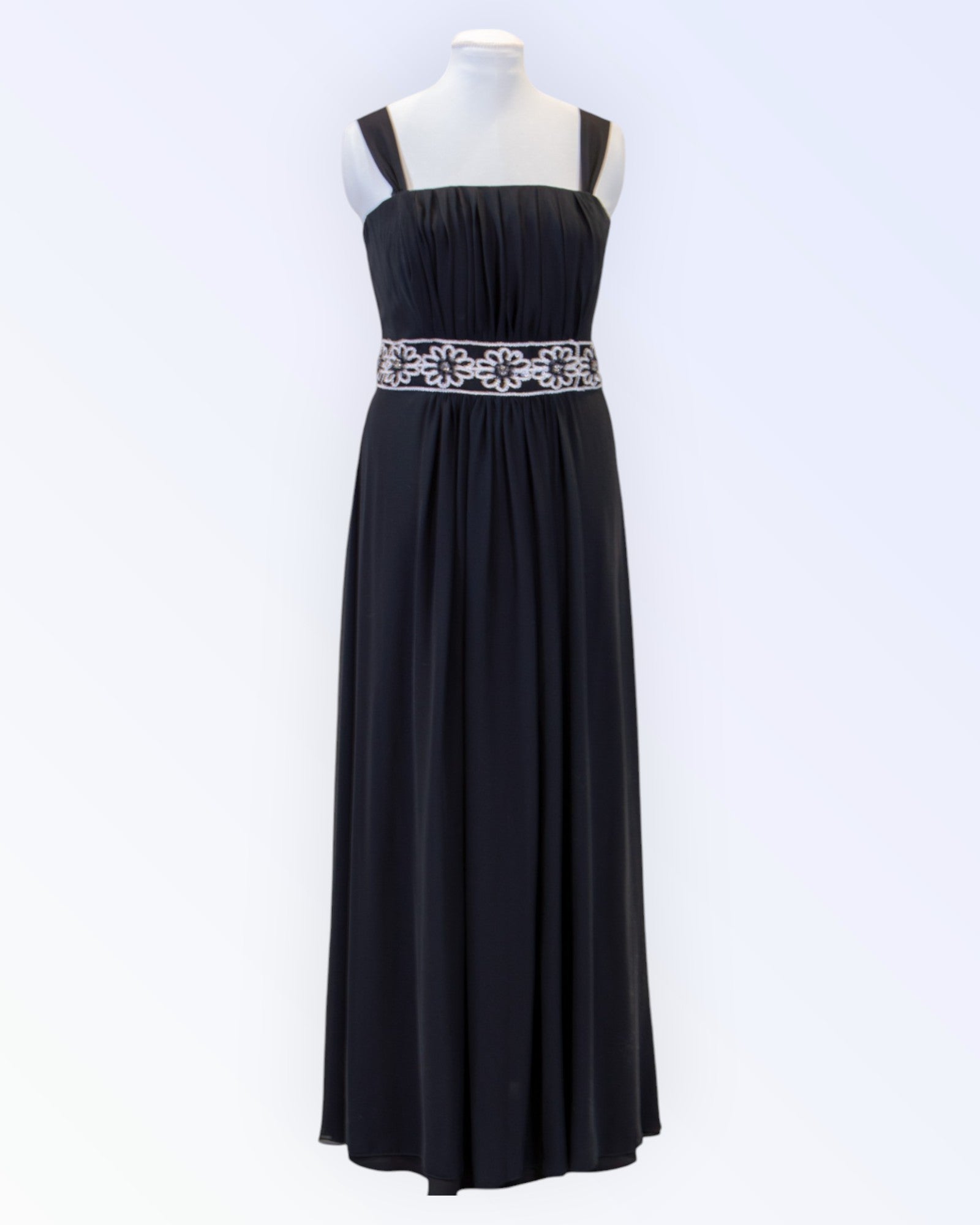 Mustast šifoonist pikk pidulik kleit