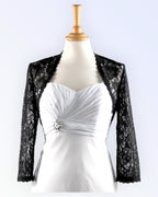 Mustast pitsist boolero