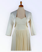 Pidulik loodusvalge boolero