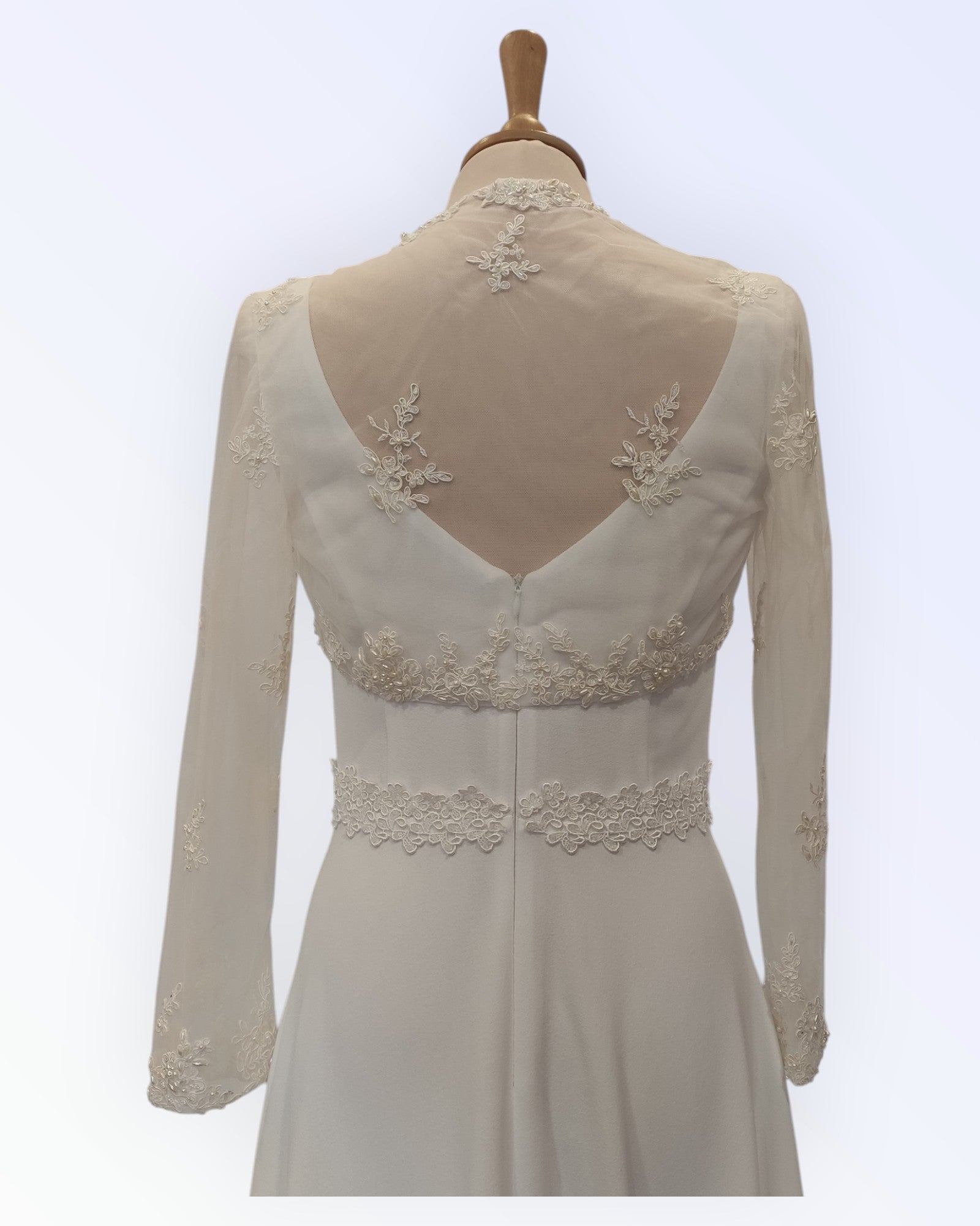 Festive off-white lace bolero