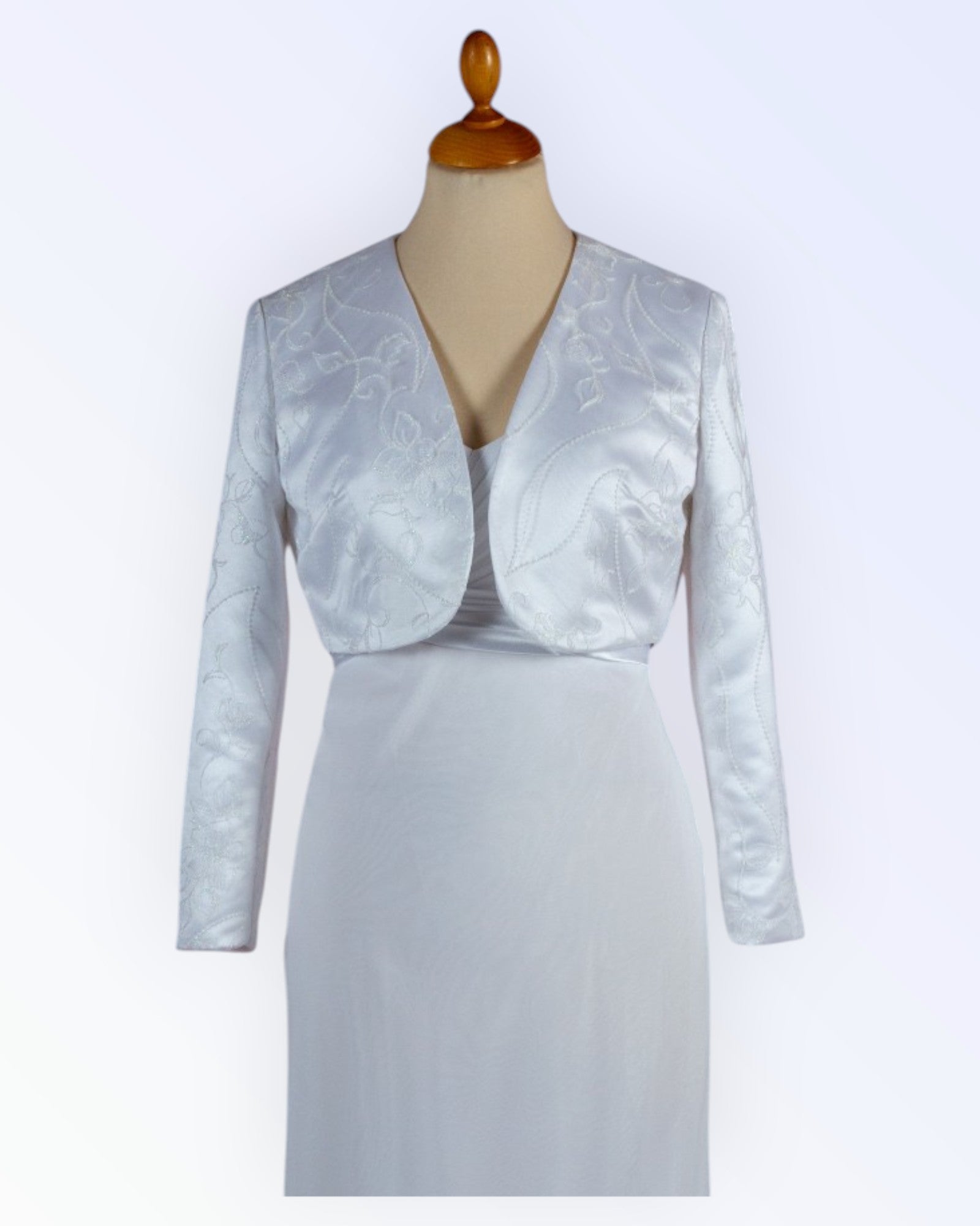 Festive white bolero for the bride