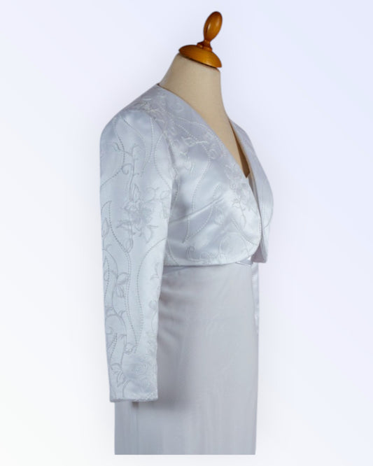 Festive white bolero for the bride