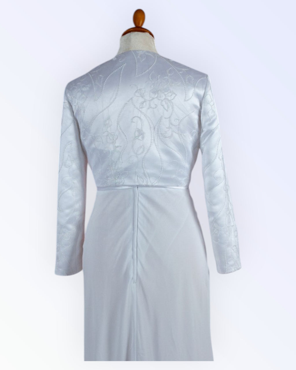 Festive white bolero for the bride