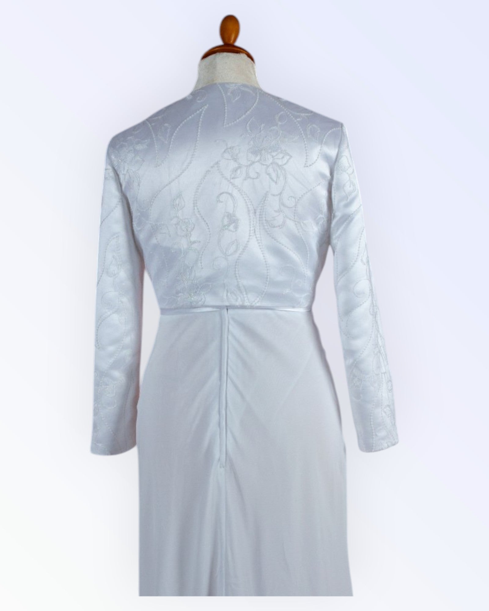 Festive white bolero for the bride