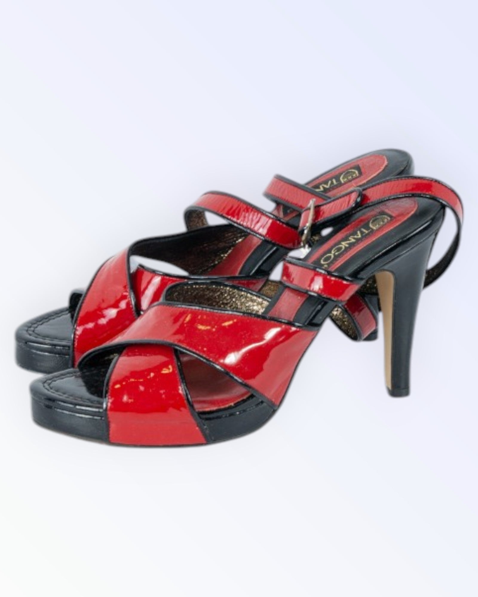 Tango red sandals