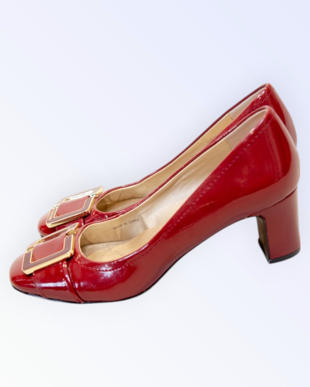 Tahari punased vintage-stiilis kingad