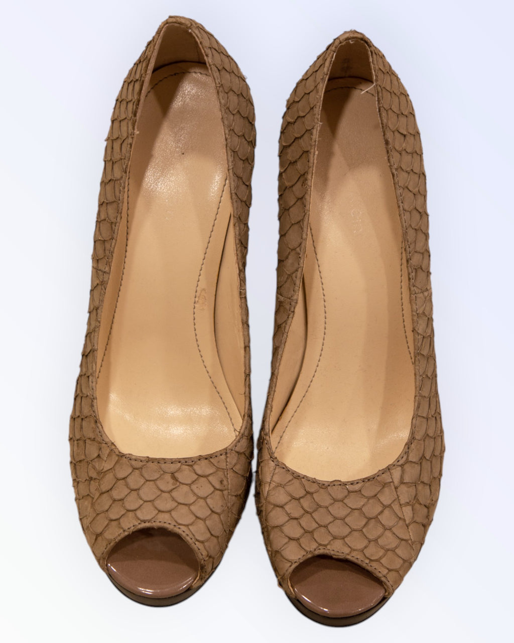 Calvin Klein beežid platvormkingad