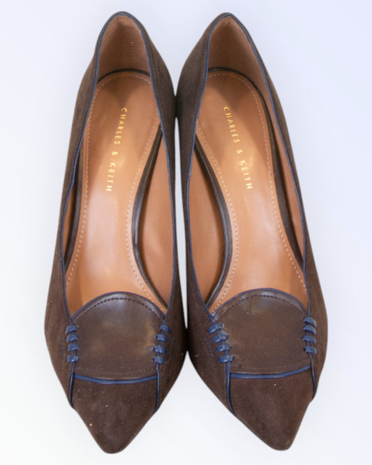 Charles & Keith pruunid kingad