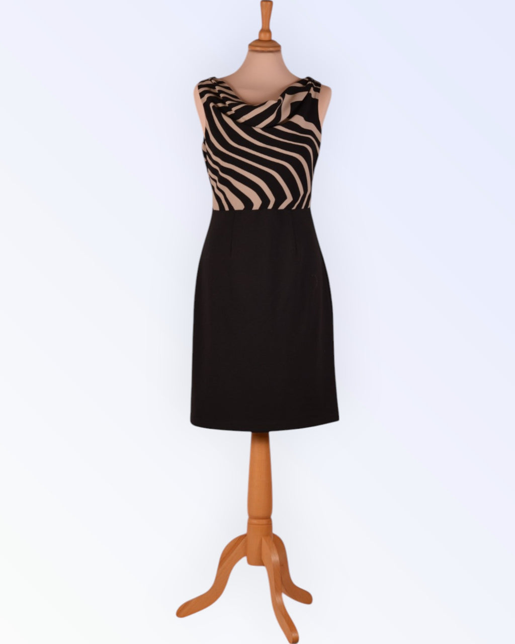 Sti two-tone knit dress