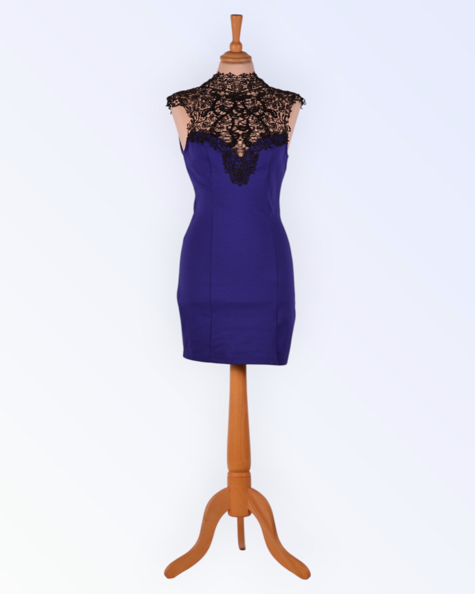 Lipsy lillast trikotaažist peokleit