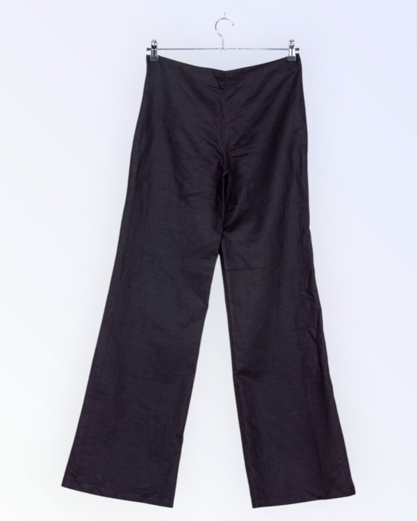 WOO1 & Cotton mustat housut