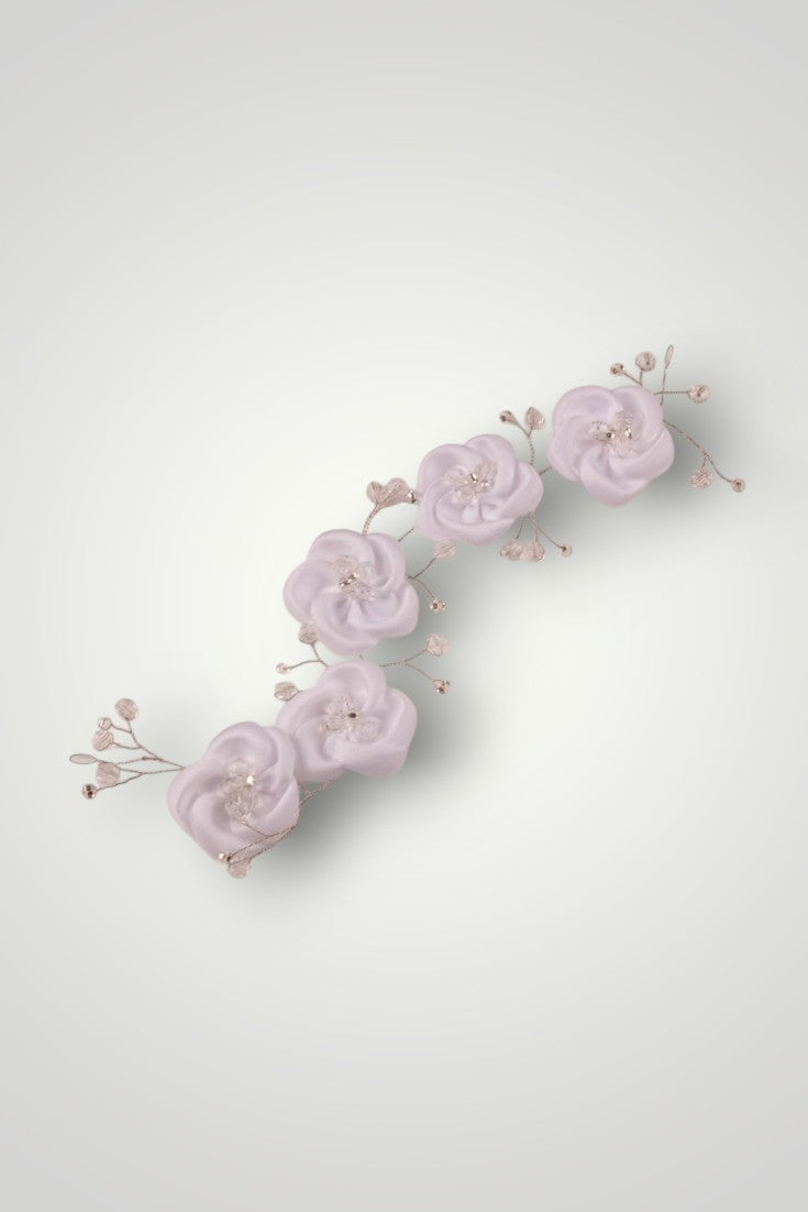 5 valge lille ja läbipaistvate helmestega soengusse põimitav juuksekaunistus