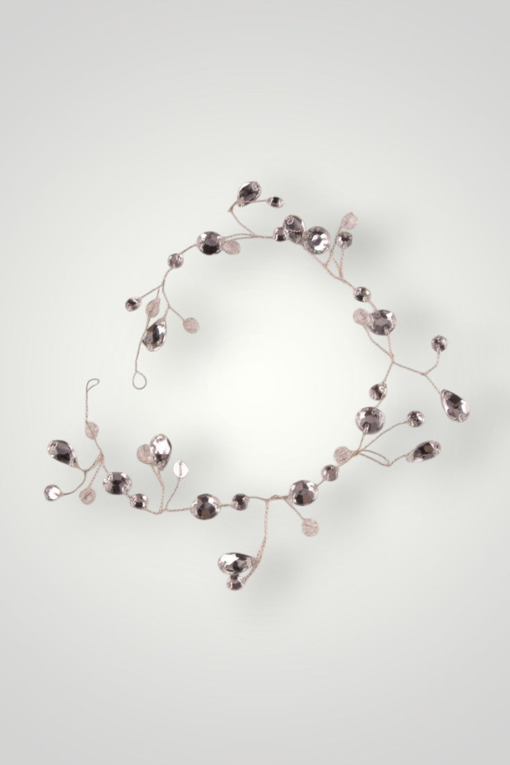 Juustesse põimitav soengukaunistus