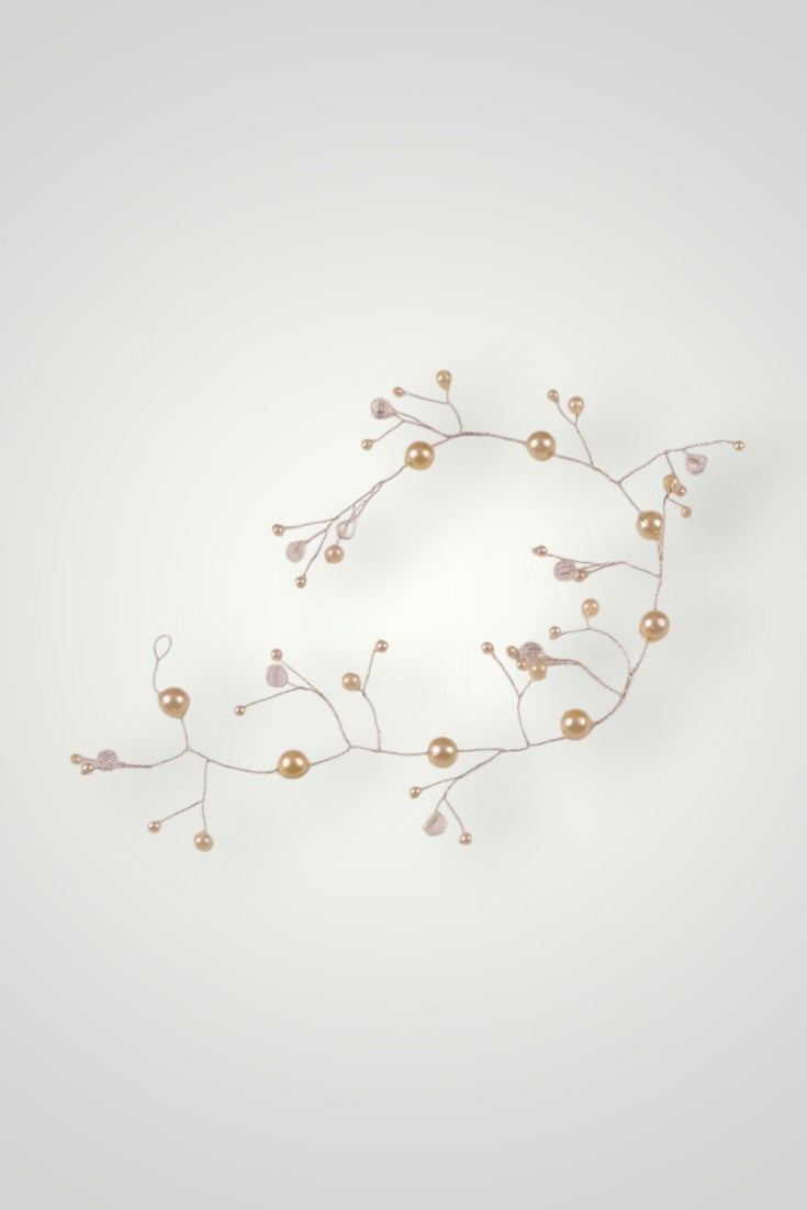 Juustesse põimitav soengukaunistus