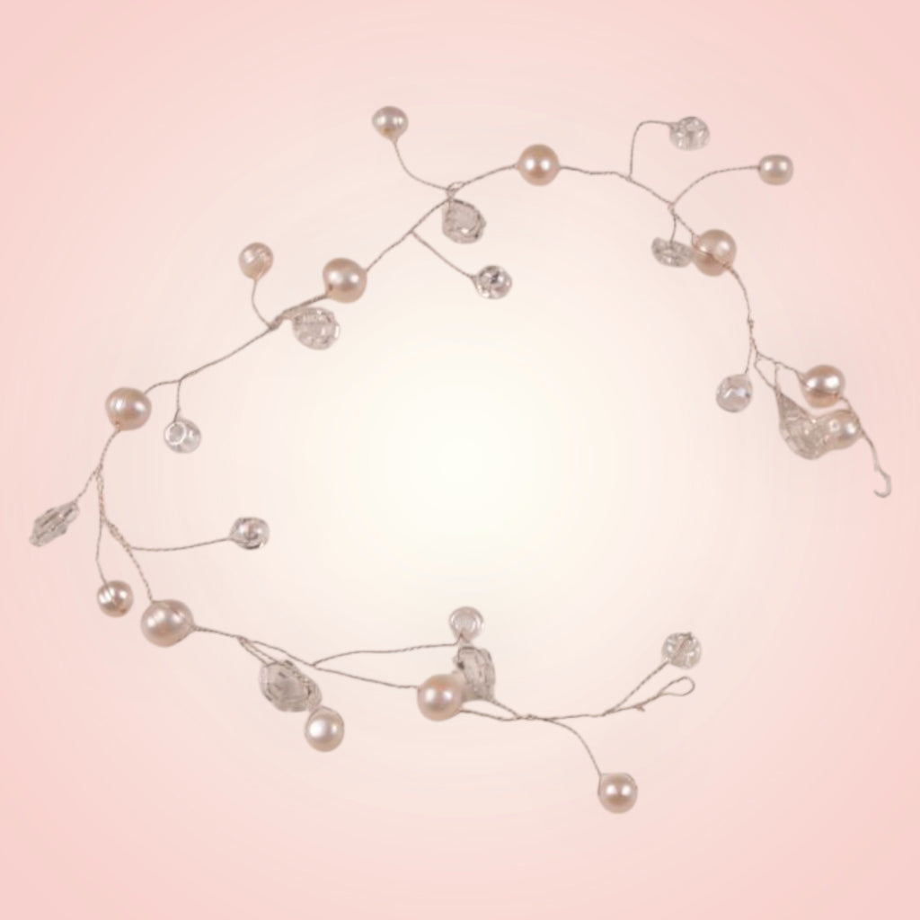 Hair ornament to be woven into the hair