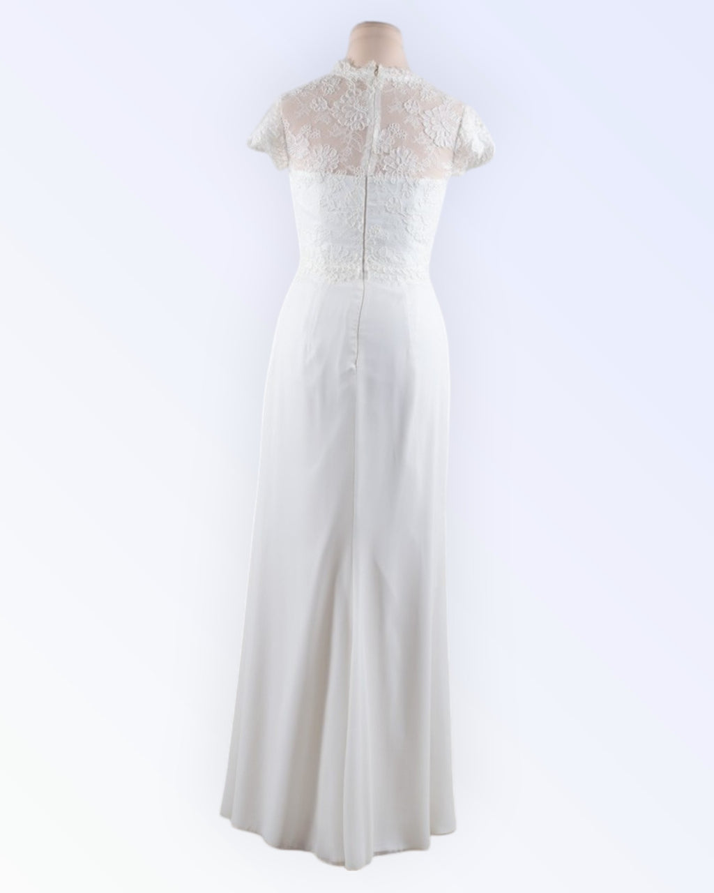 Off-white mermaid wedding dress
