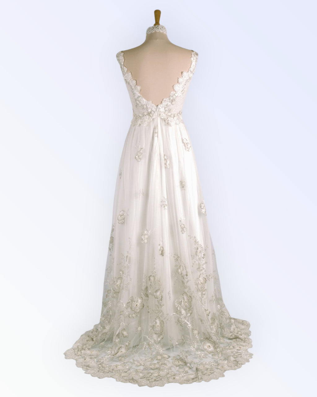 Wedding dress made of exclusive pearl lace
