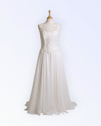 Off-white chiffon wedding dress