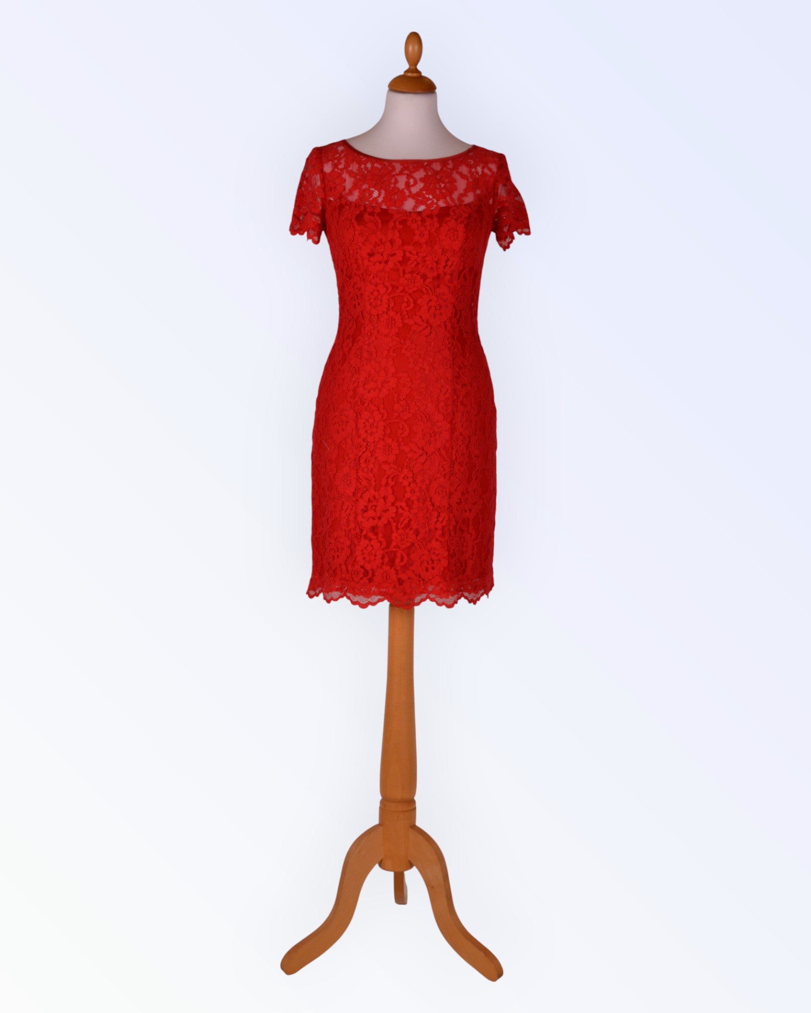 Punasest pitsist kokteilkleit