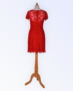 Punasest pitsist kokteilkleit