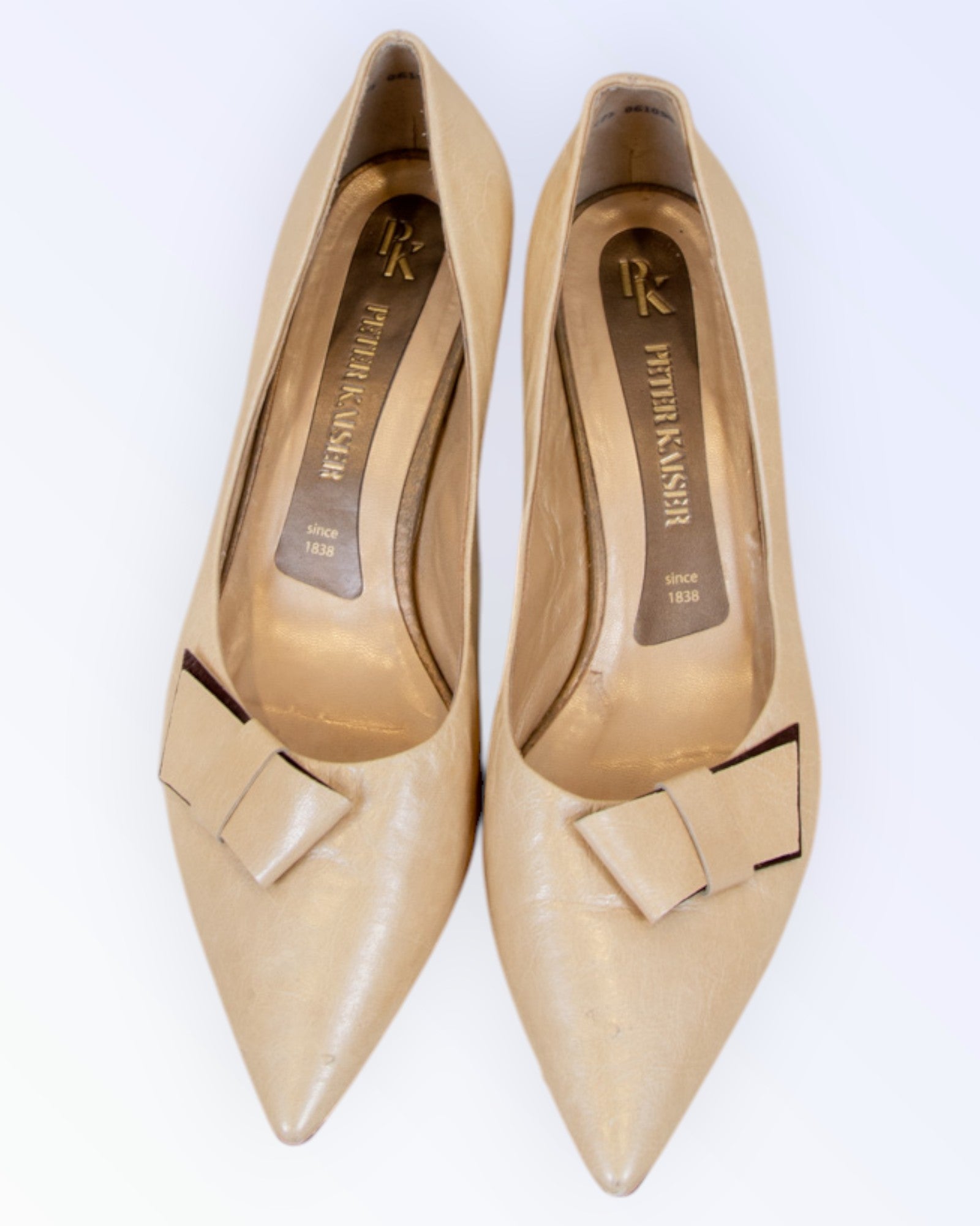 Peter Kaiser beige shoes