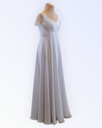 Wedding dress for the expectant mother