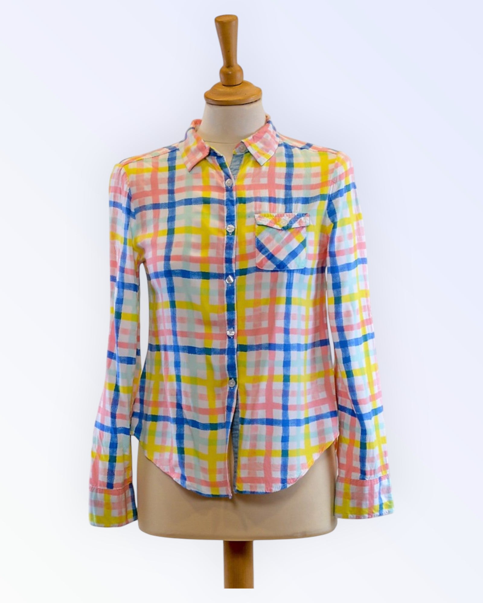 Tommy Hilfiger women's day shirt