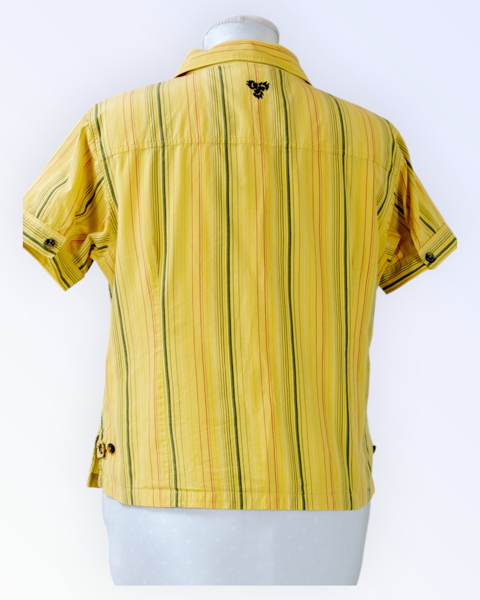 Jack Wolfskinin sporttinen kesäpusero